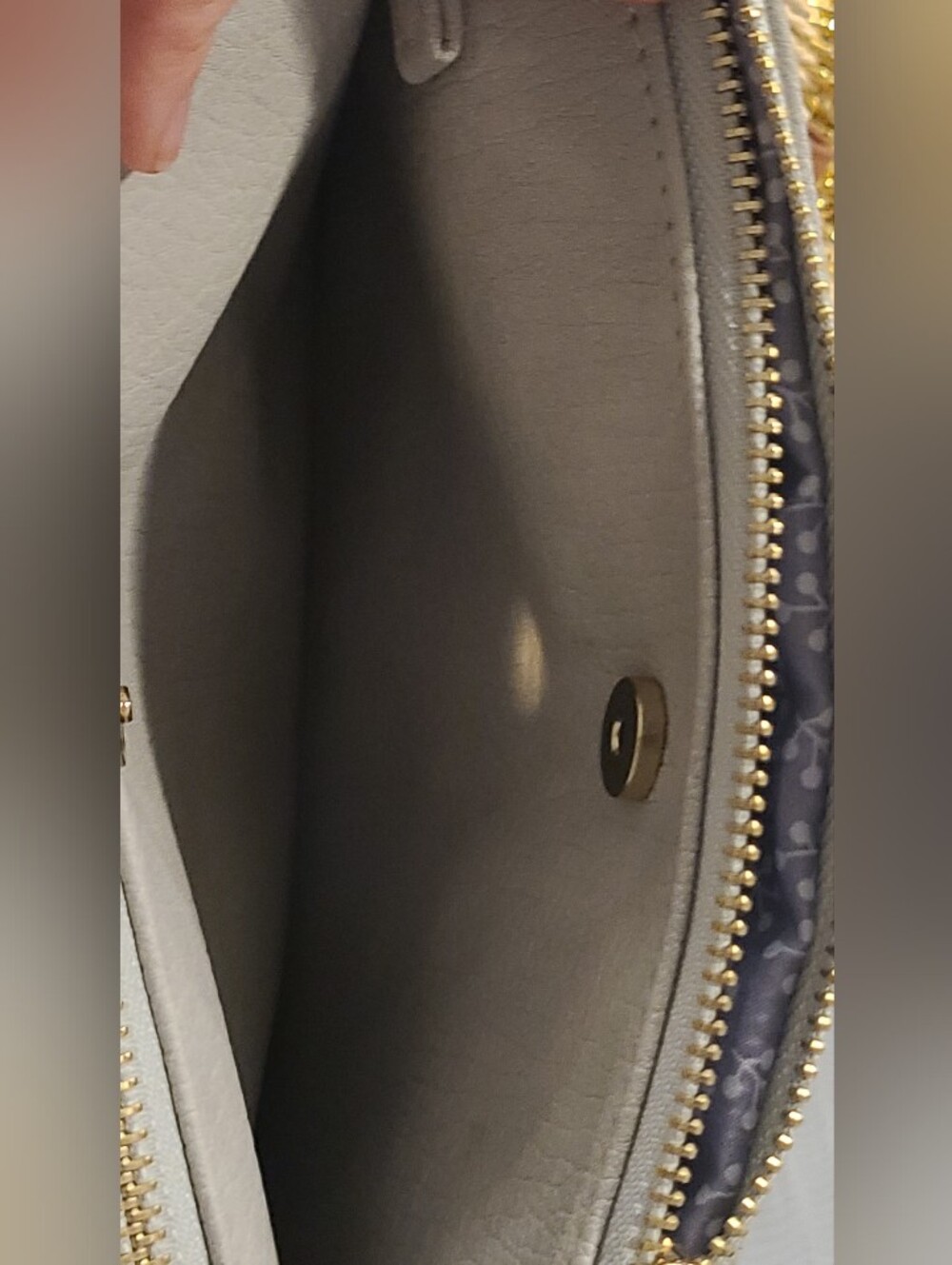 NWT Francesca's Light Grey Taupe Floral Laser-Cut Boho Crossbody Bag 4 Pockets - Picture 5 of 8